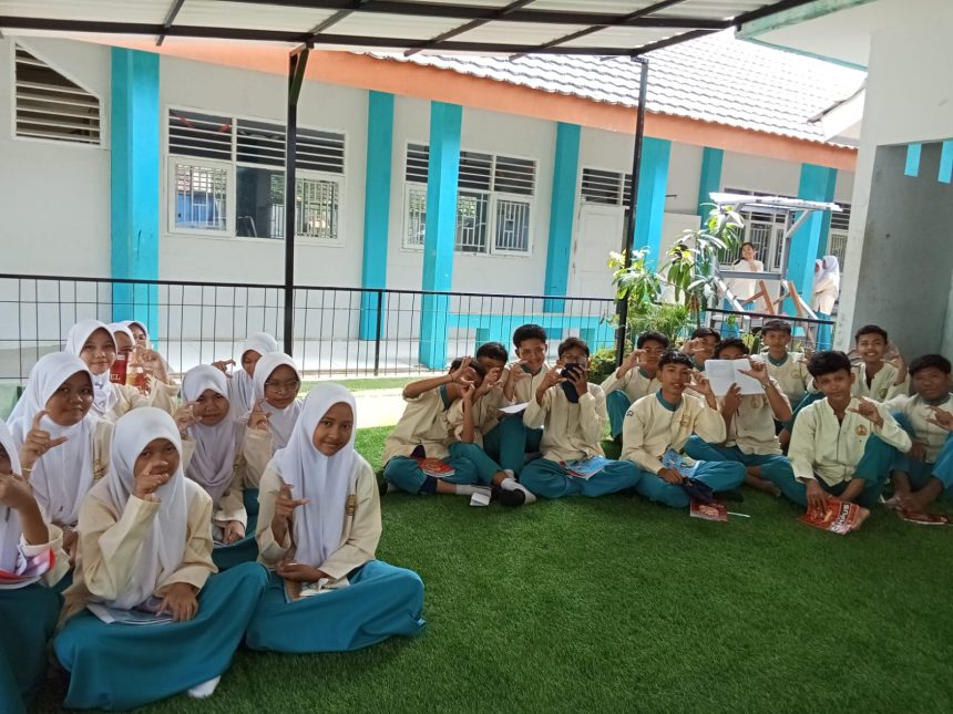 Materi Menulis Slogan Kelas 8 Terbaru